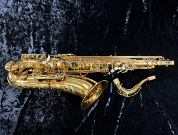 Photo NEW Selmer Paris Signature Series Tenor Saxophone